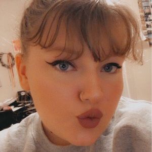 Meet your Posher, Fiona